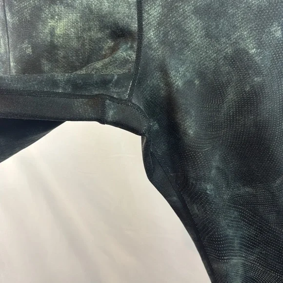 Free People Movement Glow For it Lira -Green Black Combo - Picture 5 of 9